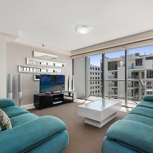 Three-Bedroom Apartment Penthouse